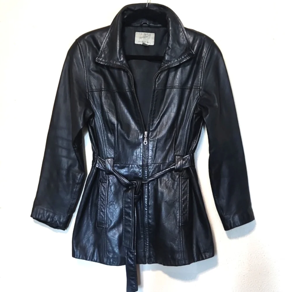 Vintage Jacqueline Ferrar Black Genuine Lambskin Coat Size Small - Picture 15 of 15